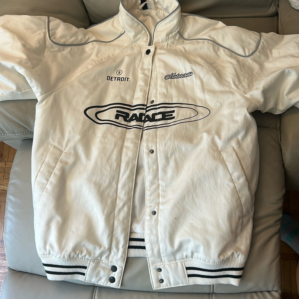DIVIDED White Race Jacket